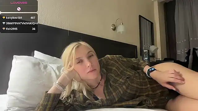 AngelJeni live