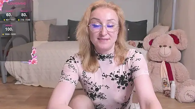 MadissonKiss live