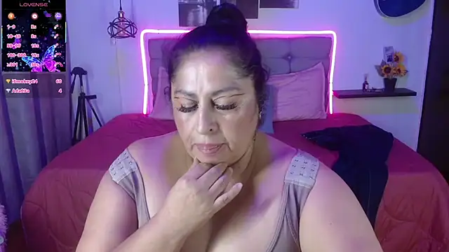 Keyla01_ live