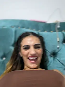 Samantha_bigboobs live