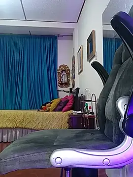kelly_squirting live