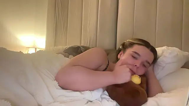 maisiesmithx live