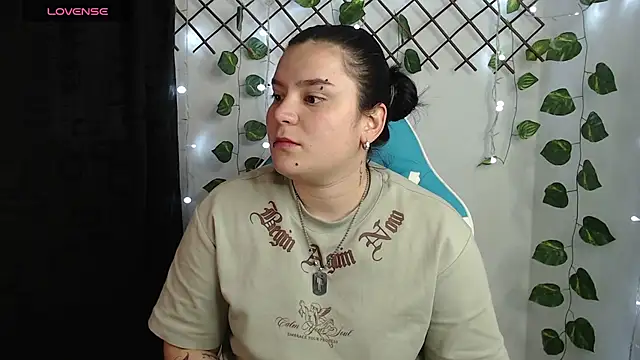 Nika_1_ live