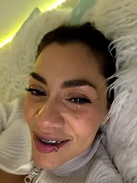 SamyJones9 live