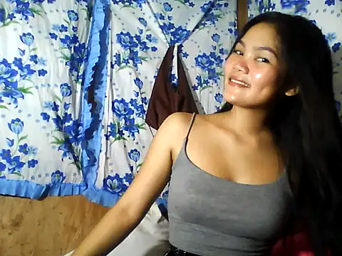 PinaySkinnyJust18 live