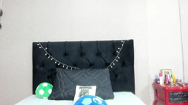 karol_smit_18 live