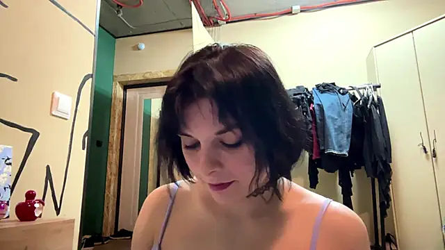Reeegina live
