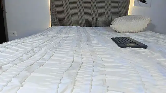Your_couplepervert0 live