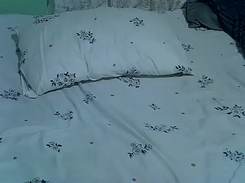 Prettybootty live