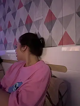 Lira_Fayeee live
