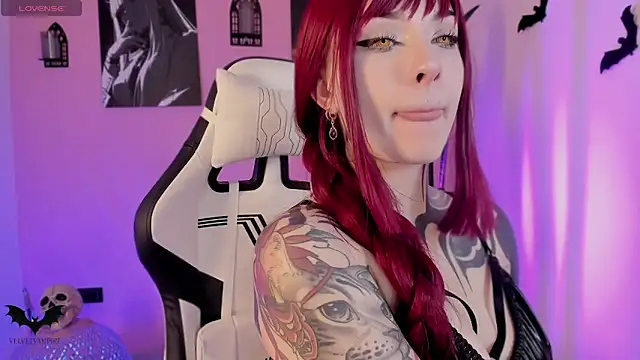 VelvetVampiree live
