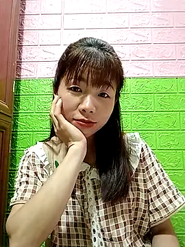 AmyLinee01 live