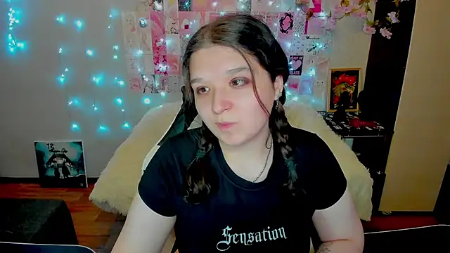 Kate_Acid live