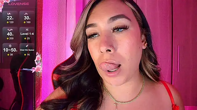 leahtemptation3 live