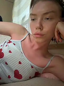 Lisaaa_Alisa live