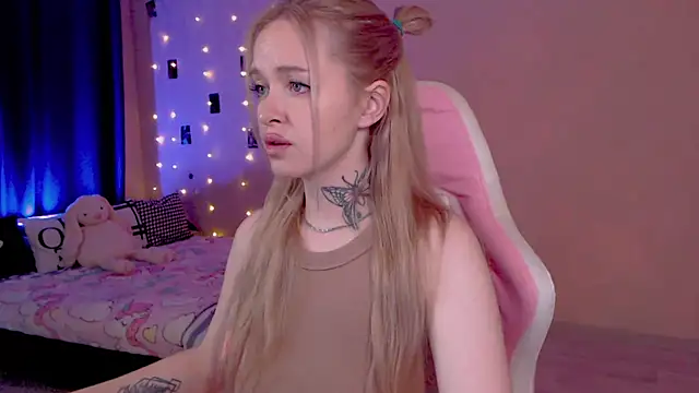 Naughty_Mable live