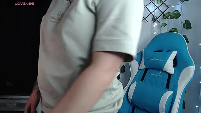 Nika_1_ live