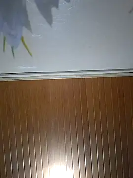 Hotpetittey live