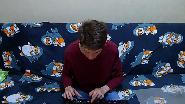 Lester_Broo live