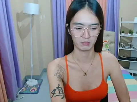 XxTsUncutAskaxX live