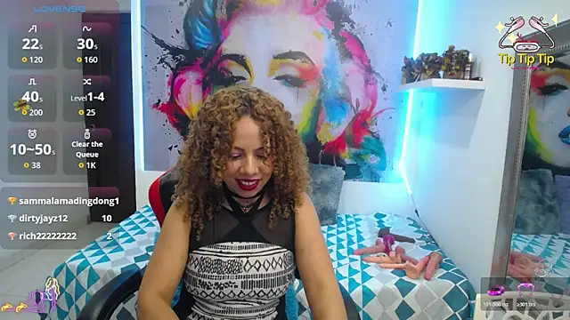 thalia_mills19 live