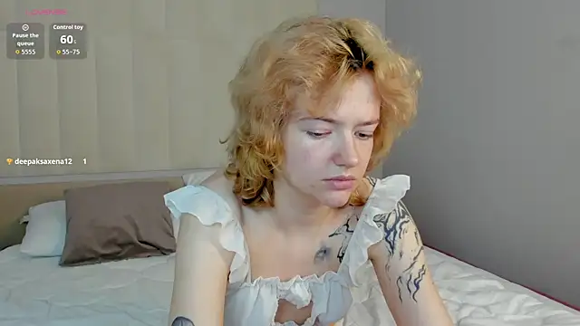 LunaaBee live