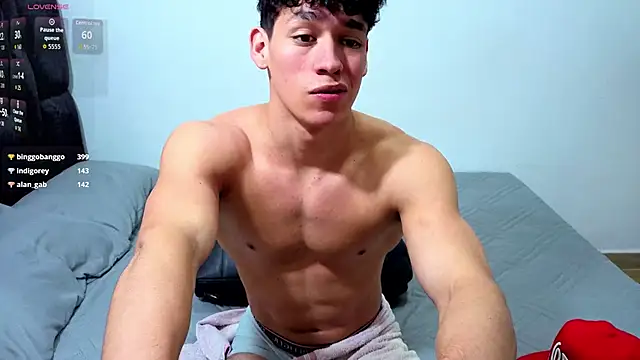 Luke_Muscle live