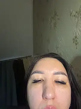 Naughtbaby_2025 live