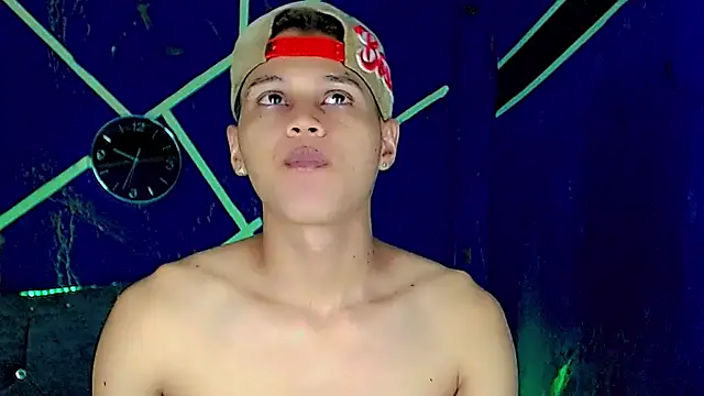 Liamscott_ live