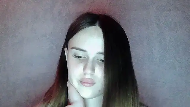 SweetLoraa live