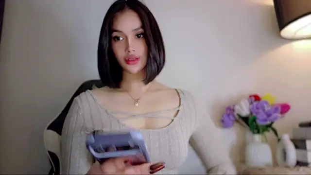 Anna_HollyDoll live