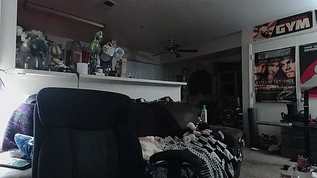 biggerisbetter12 live