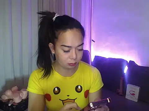femininetranscummer live