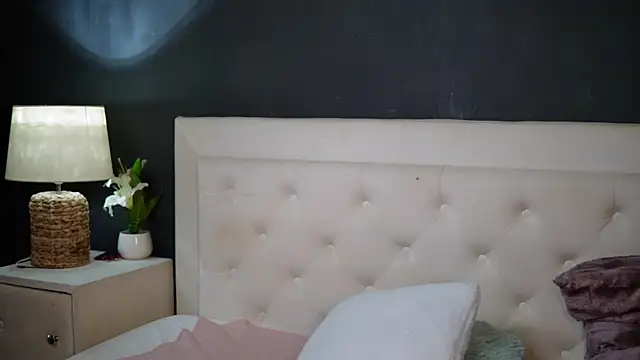 DaliaParis live