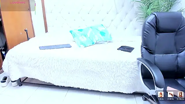 Aidan_twink live