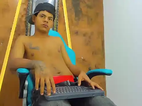 Alexi_hot23 live