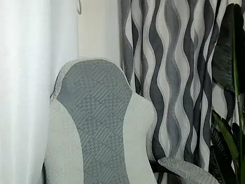 sweetiie_caren live