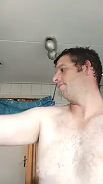Gigolobigcock24cm live
