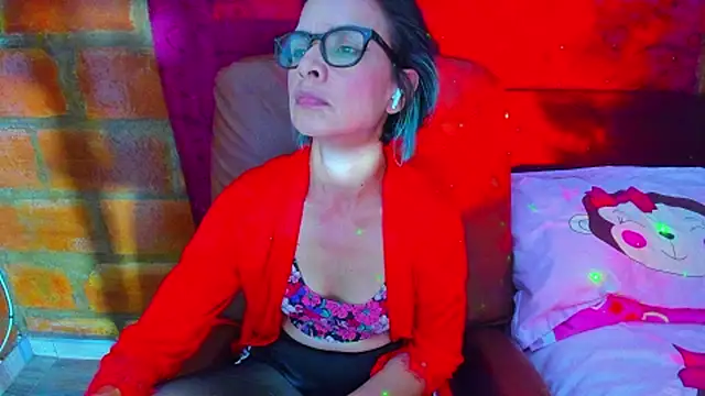 BrianaGarner live