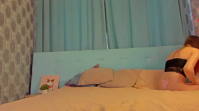 Nicole_Charm live