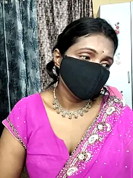 Hotty_Kavita live