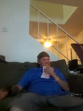 yourMasterisBored live
