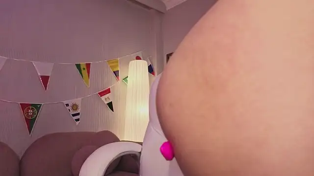 Stephany_Harlot live