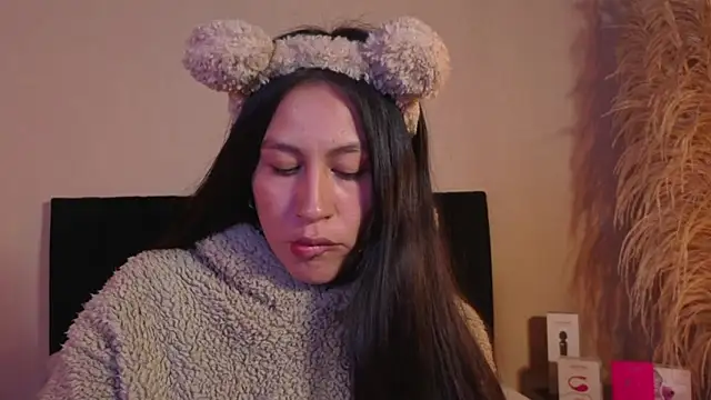 EmiGomez_ live