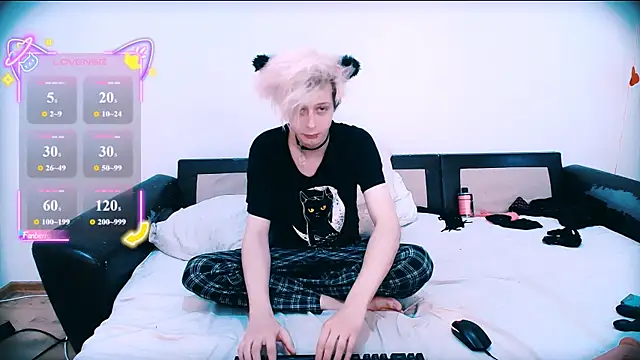 Littlepinkcat live