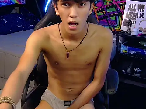 hugekenbigcock live