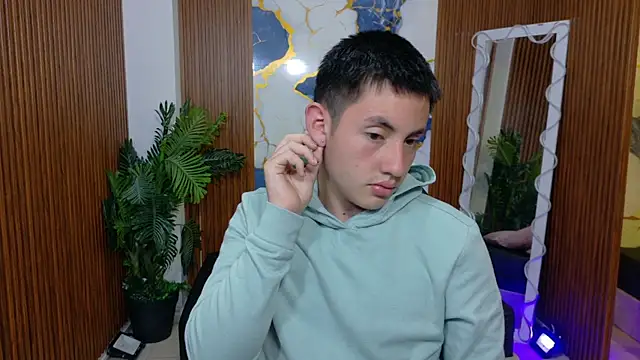 Andres_Tay live