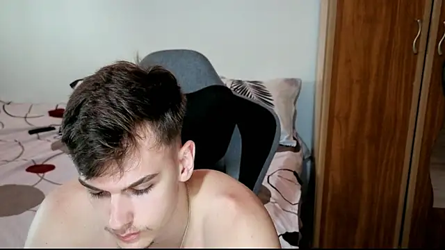 BradyFlint profile