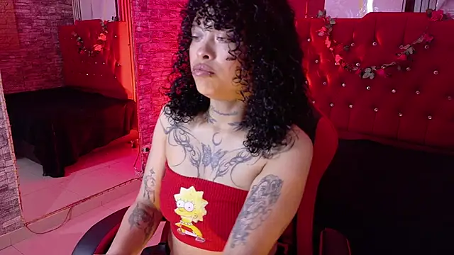 mia_hernnandez live