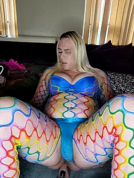Connie_Pepper live